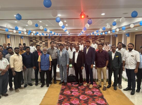 Umesh Golecha with participants at the Yes Event 2026
